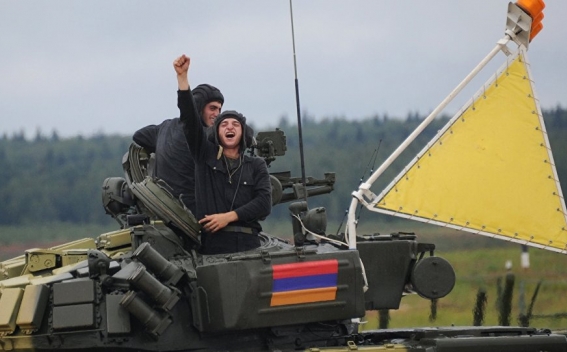 День танкиста в Армении